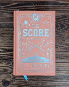 Off Campus &ndash; The Score